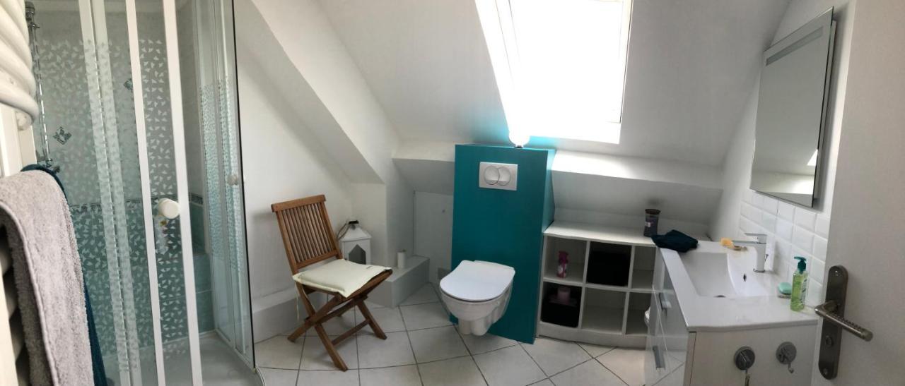 Chambre A Proximite De La Baie Du Mont Saint Michel Avranches Exterior photo